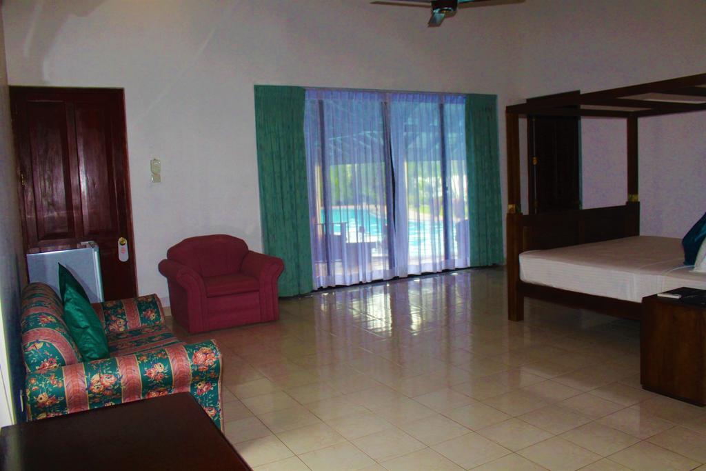 פיליינדלה Blue Water Villa מראה חיצוני תמונה